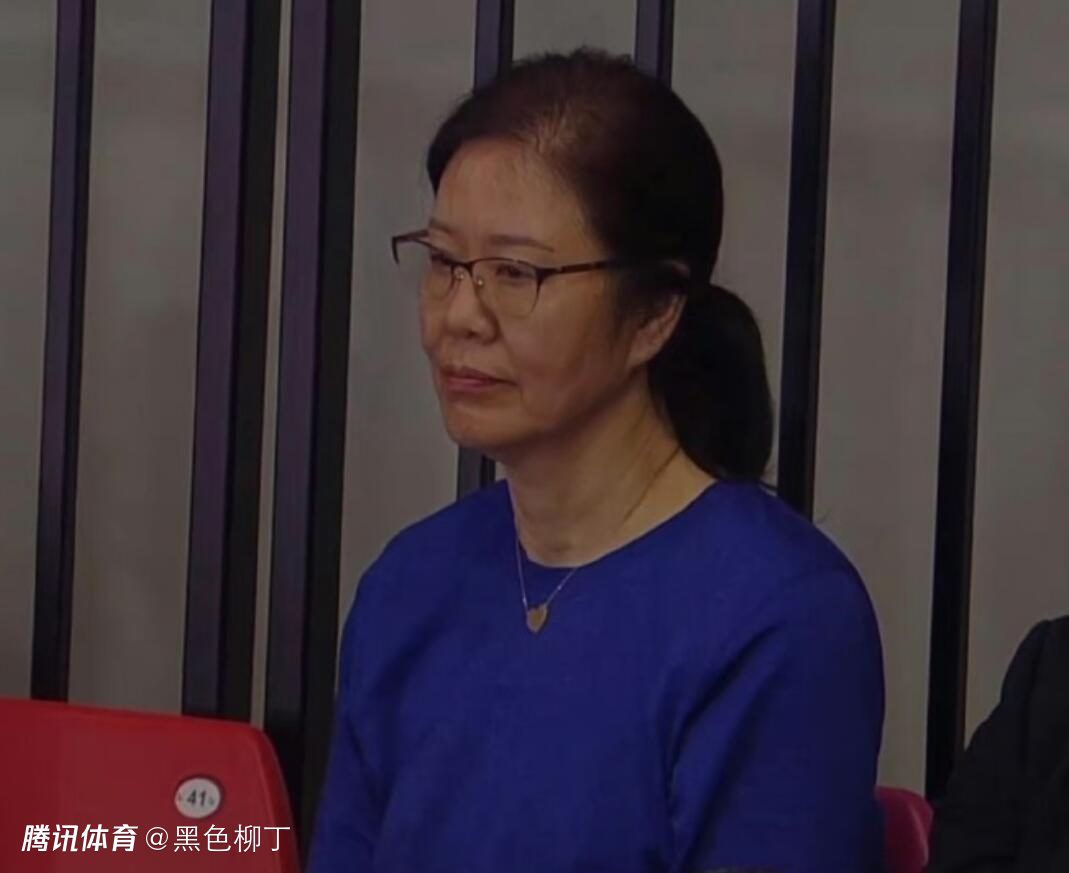2026-02-20 《熊猫计划之部落奇遇记》预告 成龙马丽点亮团圆2026-02-17 《熊猫计划2》曝终极预告 成龙被马丽逼上大峰巅2026-02-16 《熊猫计划》新春团圆礼 马丽乔杉谈合作成龙2026-02-14 热门新闻 食物和爱都不可辜负！