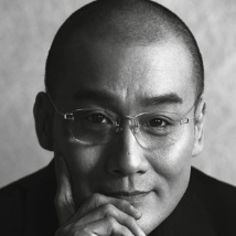 时隔七年星爷再赶潮 长江7号IP首指动画大电影 2015-09-01 近年来人们在一部又一部电影中的萌宠面前纷纷“投降”，加入粉丝队伍。
